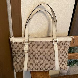 Gucci GG Supreme Monogram Abbey Canvas Tote Vintage Like New!